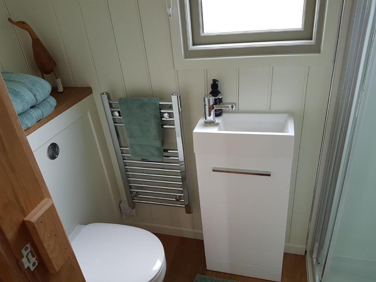 40 Bernisdale - Shepherds Hut Skeabost Exterior photo